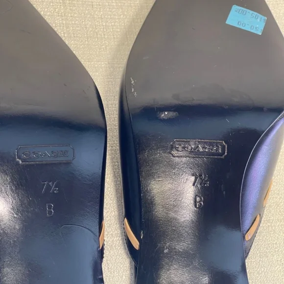 Coach kitten heels Black and Tan Women's Shoes Y2K - Picture 5 of 8